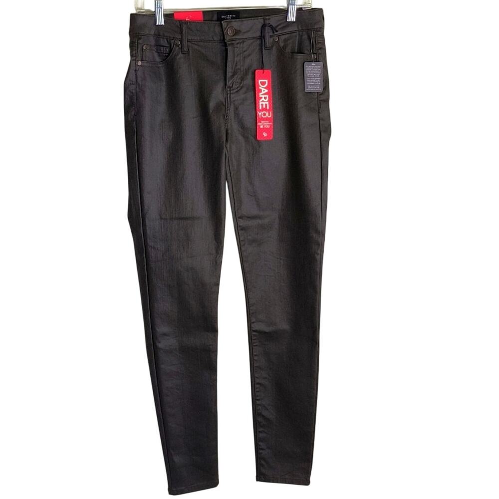 Celebrity Pink Coated Skinny Jeans Size 9/29 Olive Mid rise Skinny Leg Pants